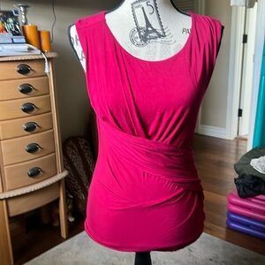 Free people burgundy top size M no rips, tears or stains. gathered waist.